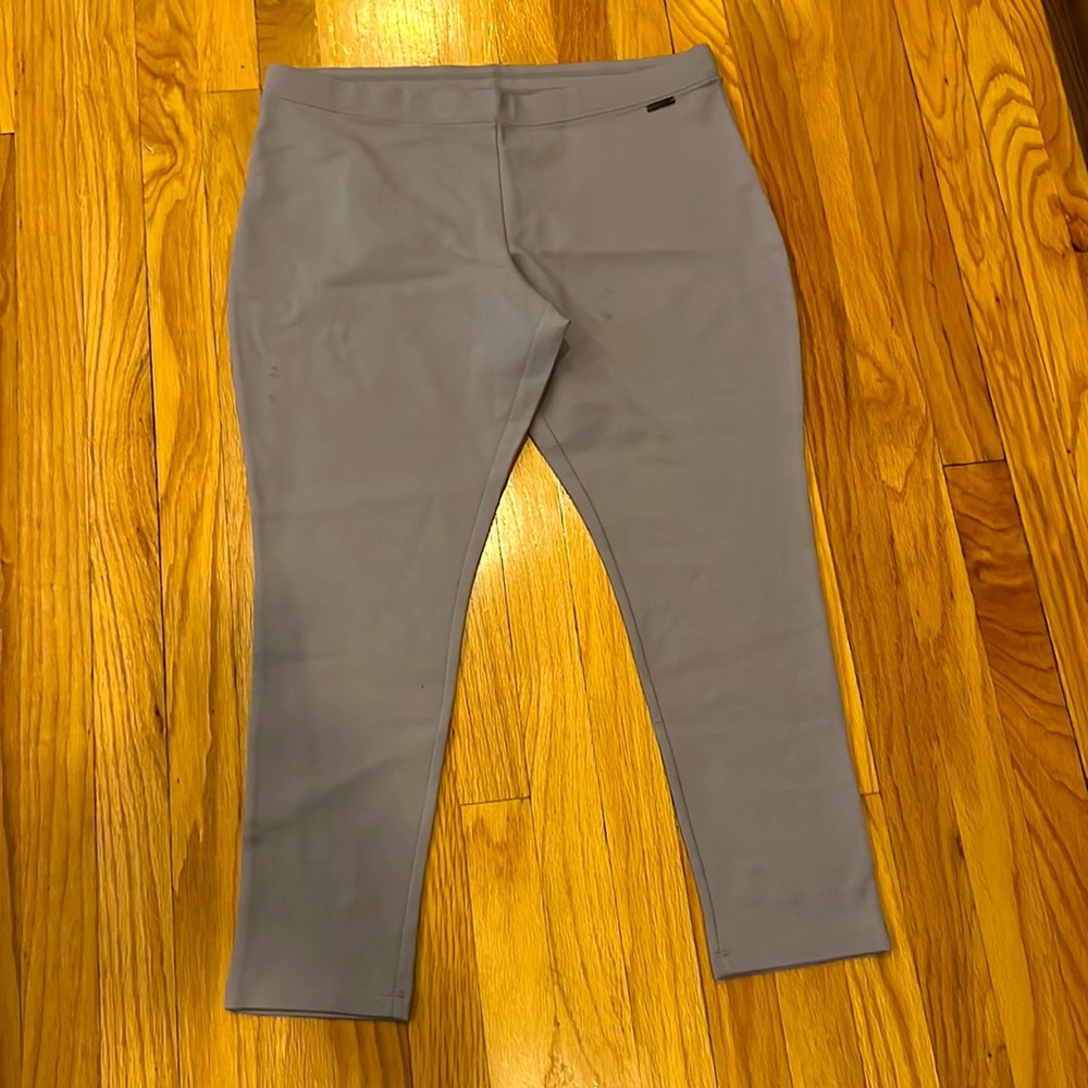 H by Halston stretch pant